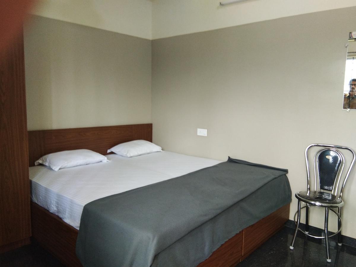 Rainbow Comforts Hotel Chikmagalur Exterior photo